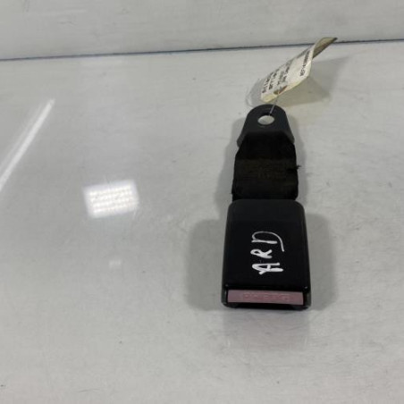 Attache ceinture arriere droit PEUGEOT 206