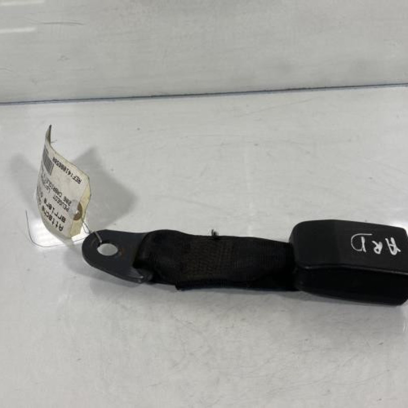 Attache ceinture arriere droit PEUGEOT 206 Photo n°3