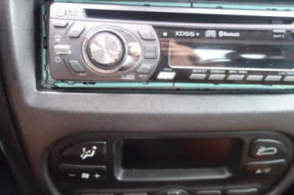 Attache ceinture arriere droit PEUGEOT 206