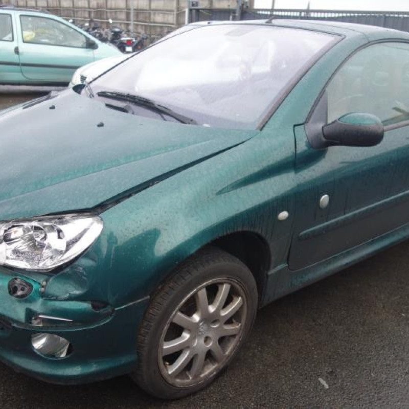 Pretensionneur de ceinture avant droit PEUGEOT 206 Photo n°4