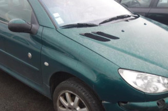 Pretensionneur de ceinture avant droit PEUGEOT 206