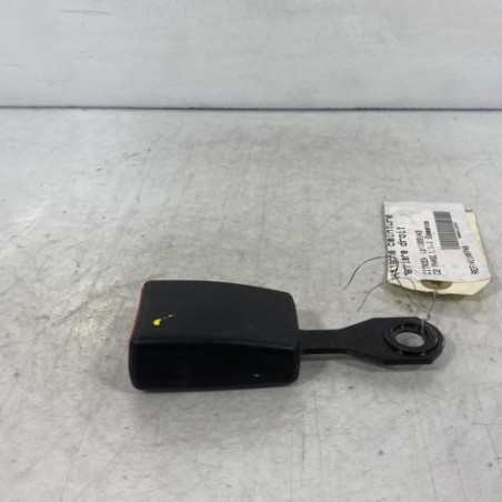 Attache ceinture arriere droit CITROEN C2