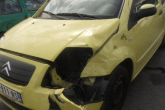 Attache ceinture arriere gauche CITROEN C2
