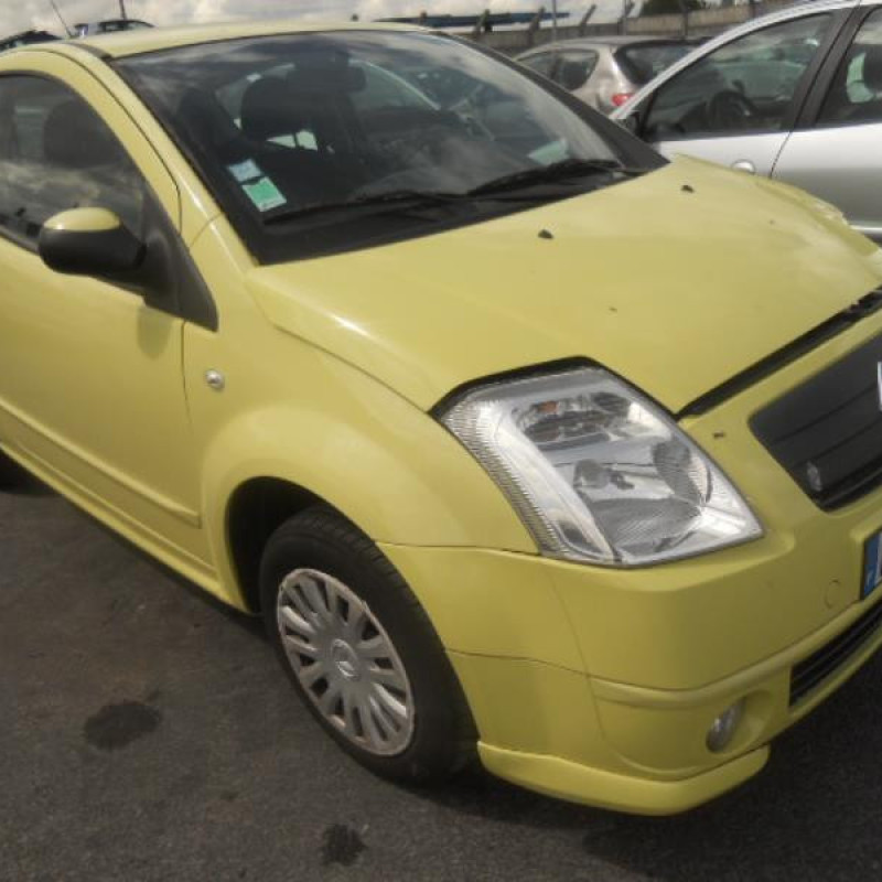Attache ceinture arriere gauche CITROEN C2 Photo n°6