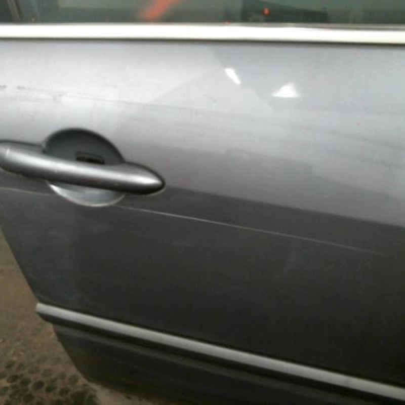 Porte avant droit RENAULT LAGUNA 3 Photo n°2