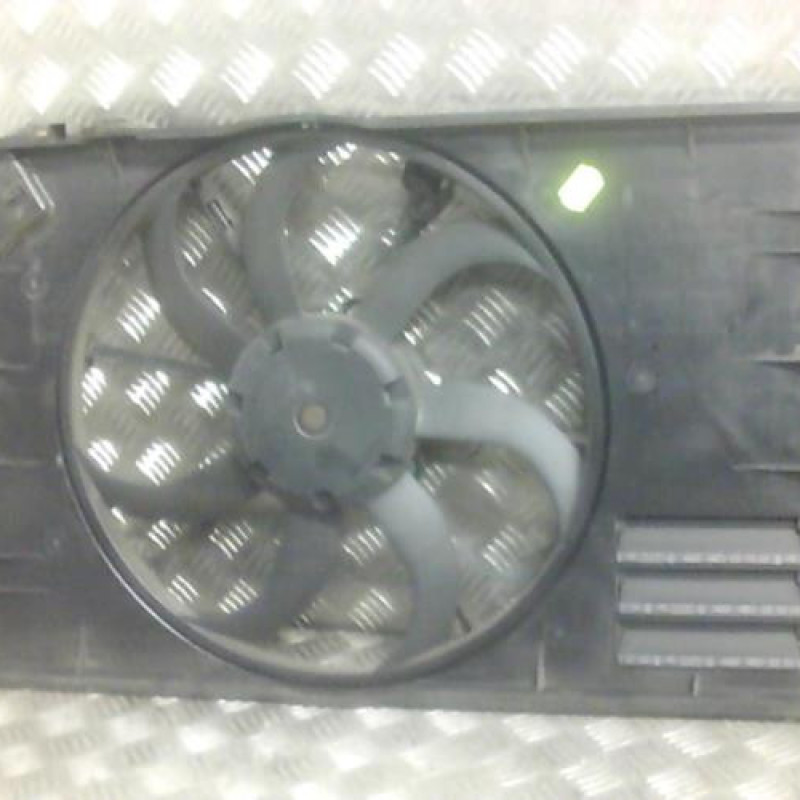 Moto ventilateur radiateur VOLKSWAGEN GOLF PLUS Photo n°1