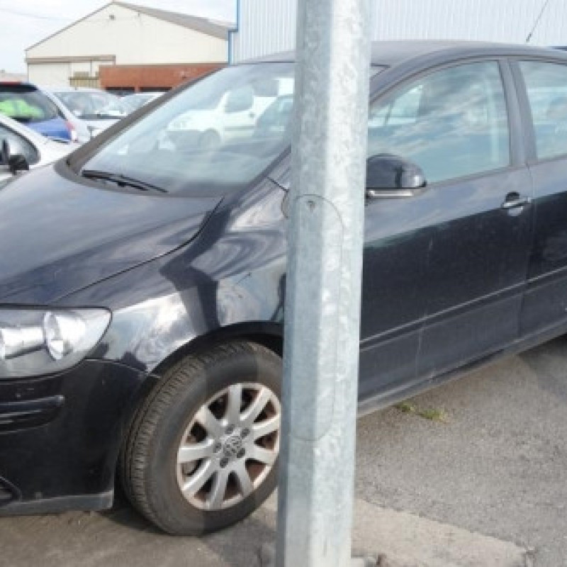 Moto ventilateur radiateur VOLKSWAGEN GOLF PLUS Photo n°4