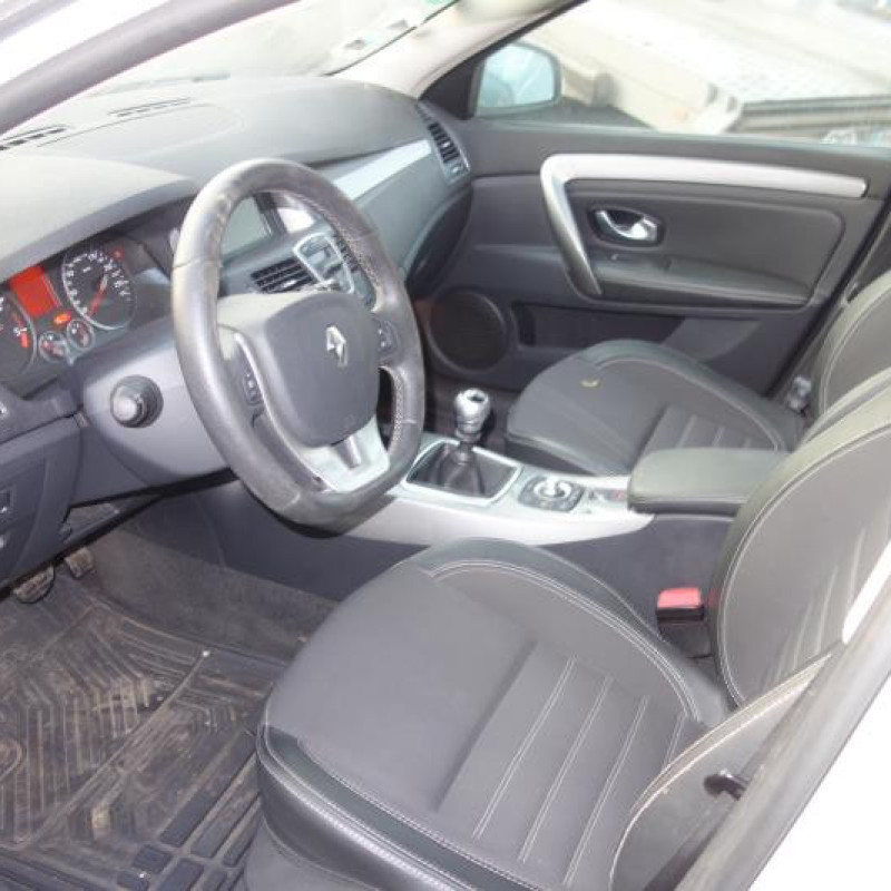 Boite a gants RENAULT LAGUNA 3 Photo n°8