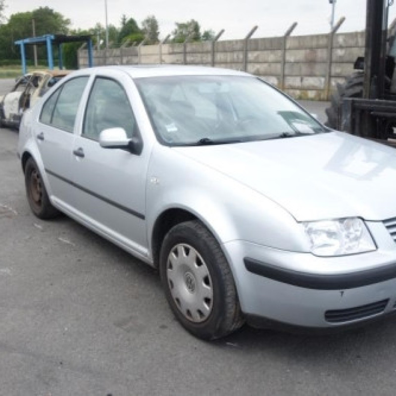 Feu arriere principal gauche (feux) VOLKSWAGEN BORA Photo n°5