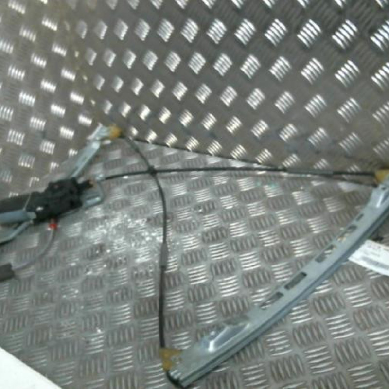 Leve vitre electrique avant droit PEUGEOT 206 Photo n°1