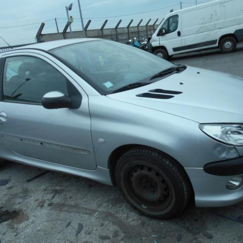 Leve vitre electrique avant droit PEUGEOT 206 Photo n°4