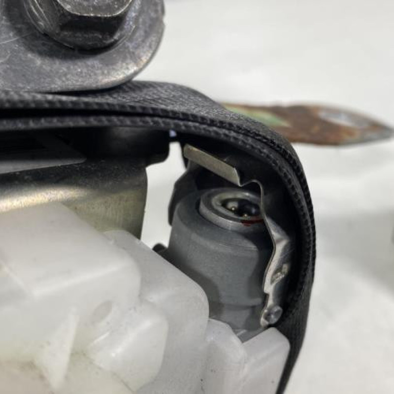 Pretensionneur de ceinture avant droit CHEVROLET MATIZ 2 Photo n°2