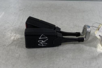 Attache ceinture arriere droit OPEL CORSA C