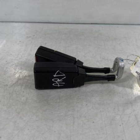 Attache ceinture arriere droit OPEL CORSA C