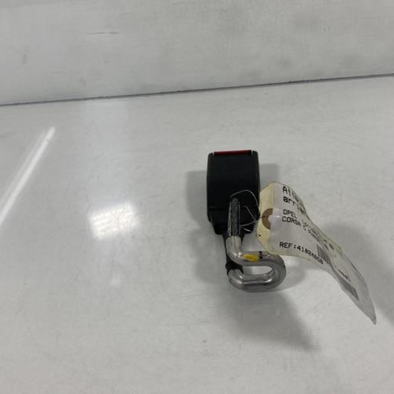 Attache ceinture arriere gauche OPEL CORSA C Photo n°3