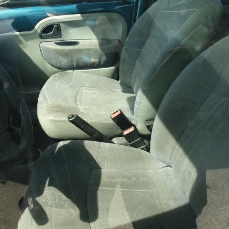Porte avant droit RENAULT KANGOO 1 Photo n°12