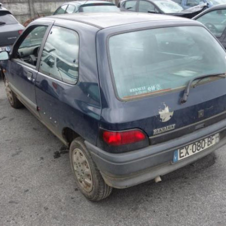 Custode arriere droit RENAULT CLIO 1