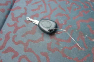 Porte avant droit RENAULT MEGANE 1