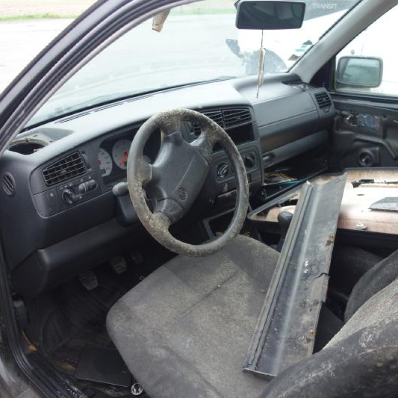 Attache ceinture avant droit VOLKSWAGEN GOLF 3 Photo n°8