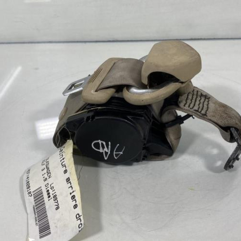Ceinture arriere droit VOLKSWAGEN GOLF 3 Photo n°1