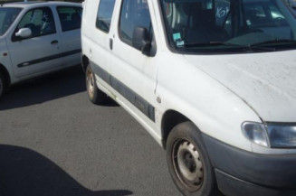 Serrure avant droit CITROEN BERLINGO 1