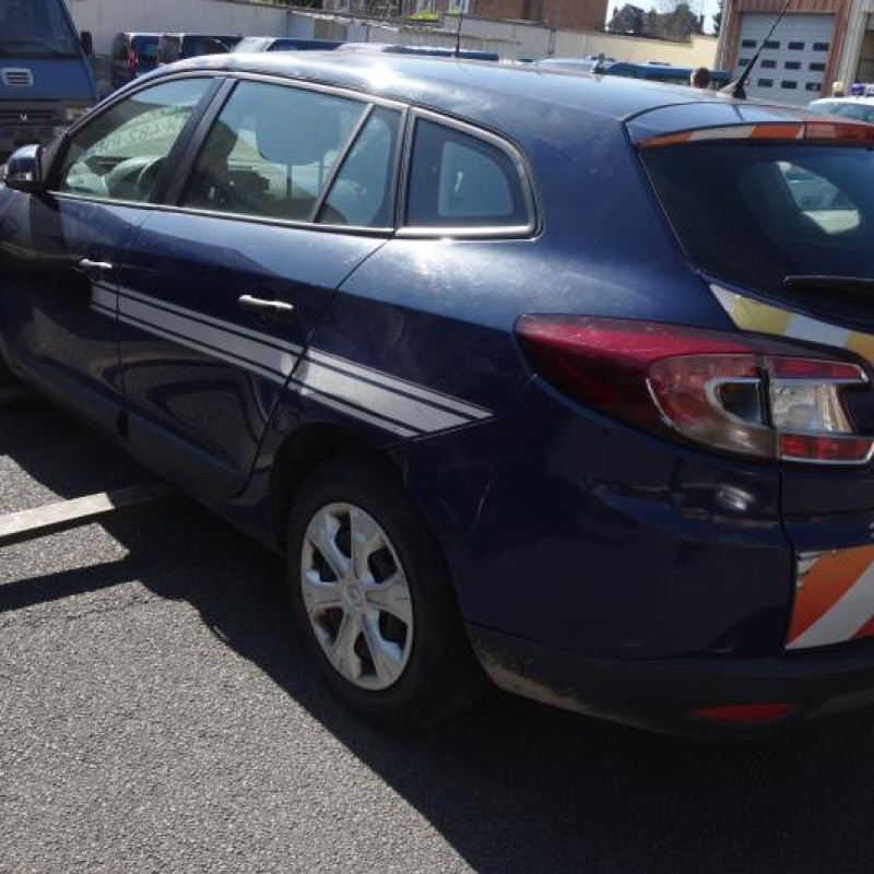 Air bag conducteur RENAULT MEGANE 3 Photo n°3