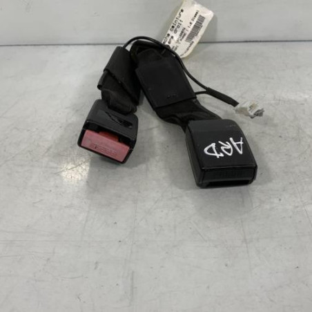 Attache ceinture arriere droit NISSAN QASHQAI 1 Photo n°1