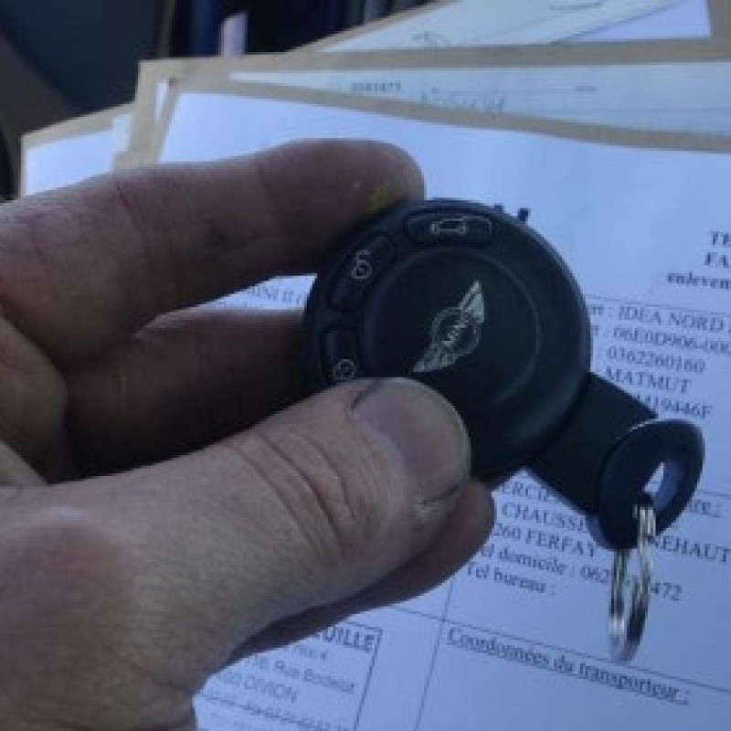 Bouton de warning MINI MINI 2 R56 Photo n°17