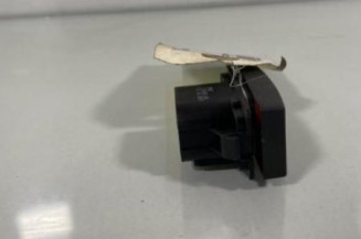 Bouton de warning FORD C-MAX 1