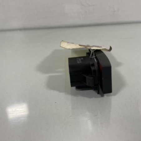 Bouton de warning FORD C-MAX 1