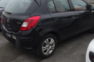 Pretensionneur de ceinture avant droit OPEL CORSA D