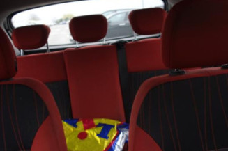 Pretensionneur de ceinture avant droit OPEL CORSA D