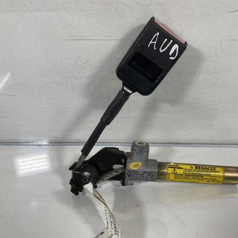 Pretensionneur de ceinture avant droit RENAULT R19 Photo n°1