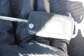 Optique avant principal gauche (feux)(phare) VOLKSWAGEN PASSAT 4