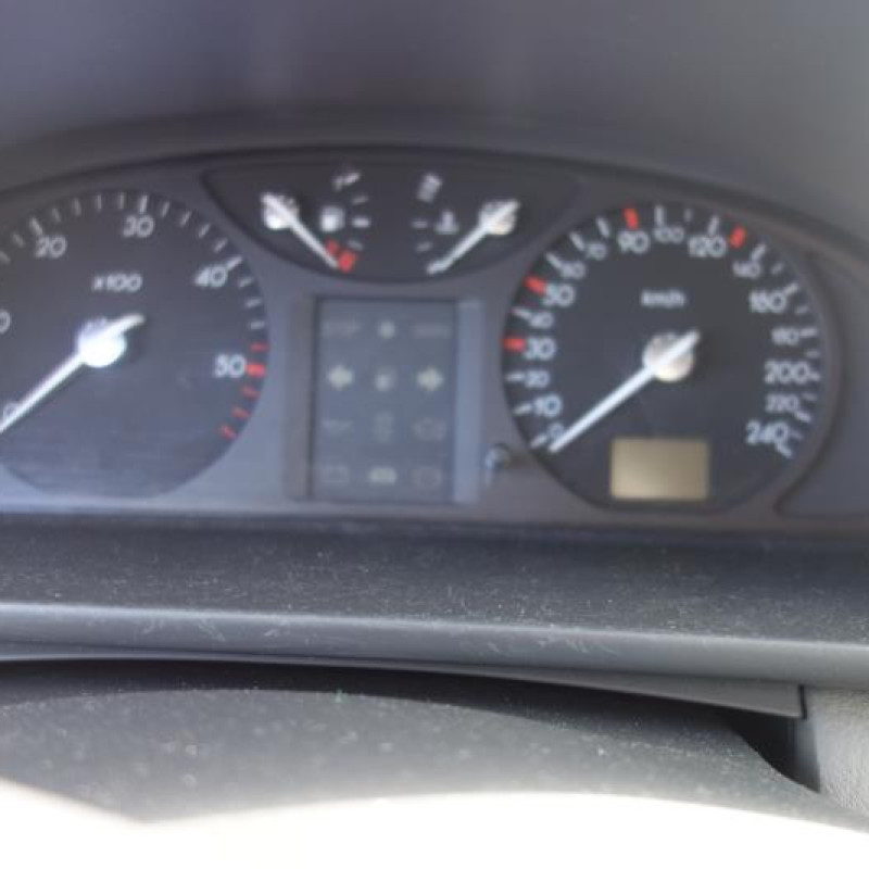 Pretensionneur de ceinture arriere gauche RENAULT LAGUNA 1 Photo n°12