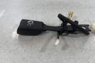 Attache ceinture avant droit TOYOTA RAV4 3