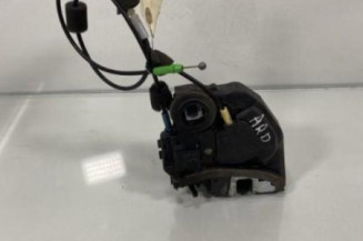 Serrure arriere droit TOYOTA RAV4 3