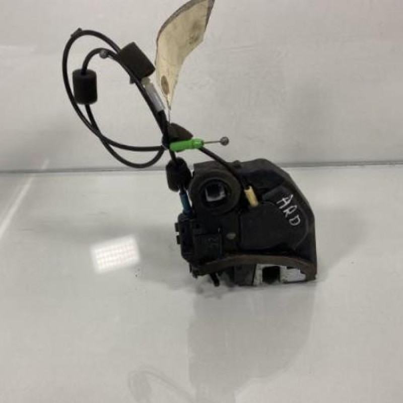 Serrure arriere droit TOYOTA RAV4 3 Photo n°3
