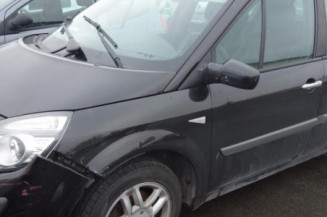 Pretensionneur de ceinture arriere droit RENAULT SCENIC 2