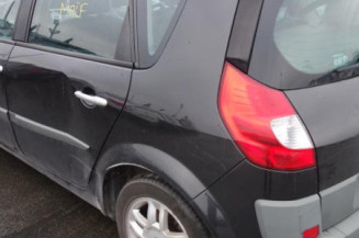 Pretensionneur de ceinture arriere droit RENAULT SCENIC 2