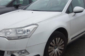 Attache ceinture arriere gauche CITROEN C5 2