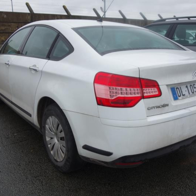Attache ceinture arriere gauche CITROEN C5 2 Photo n°7