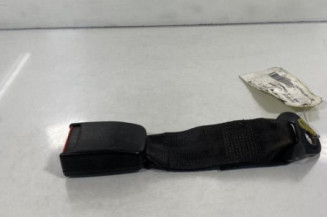Attache ceinture arriere droit PEUGEOT 206