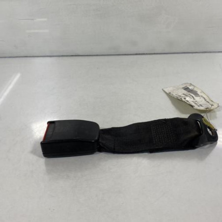 Attache ceinture arriere droit PEUGEOT 206