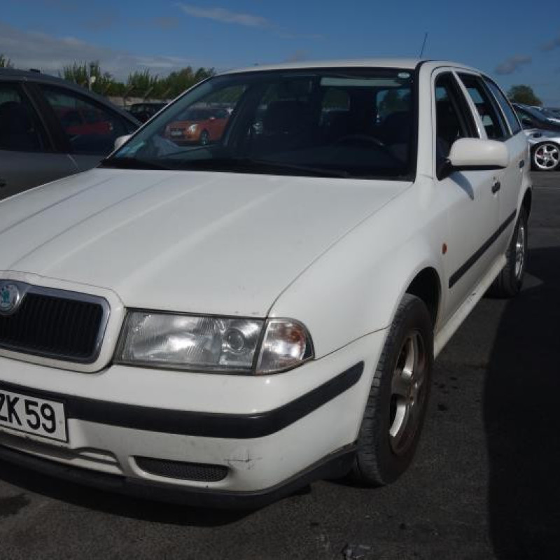 Ceinture arriere gauche SKODA OCTAVIA 1 Photo n°4