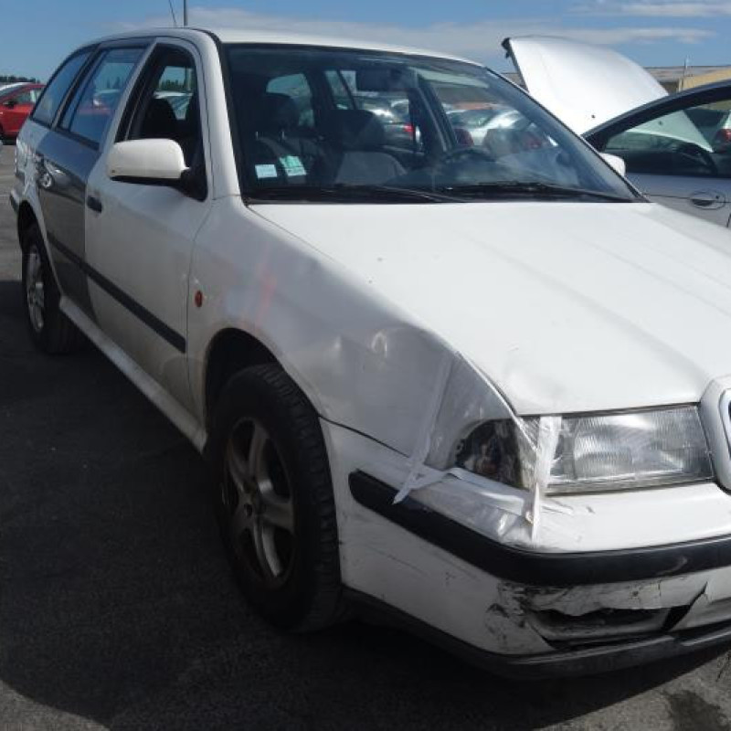 Ceinture arriere gauche SKODA OCTAVIA 1 Photo n°5