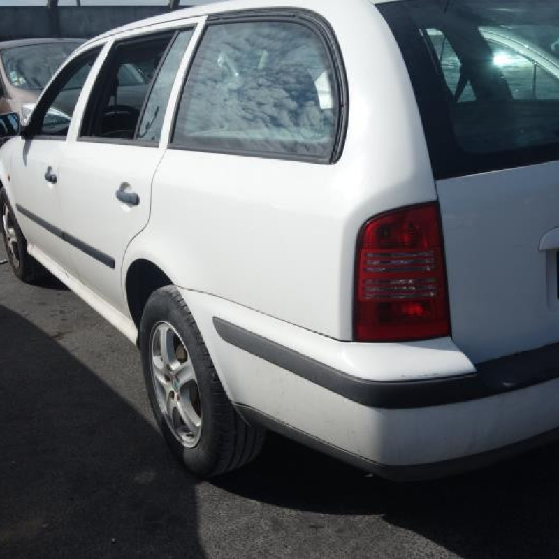 Ceinture arriere gauche SKODA OCTAVIA 1 Photo n°7