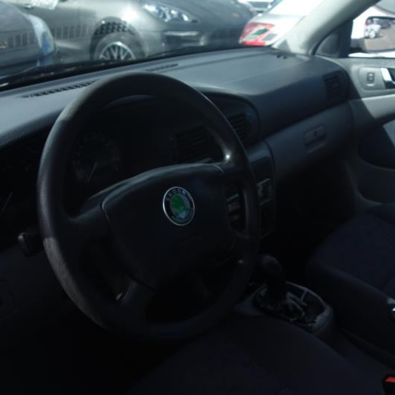 Ceinture arriere gauche SKODA OCTAVIA 1 Photo n°8