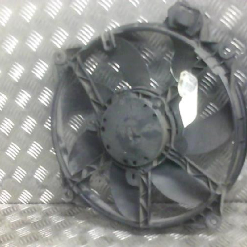 Moto ventilateur radiateur RENAULT GRAND SCENIC 3 Photo n°2