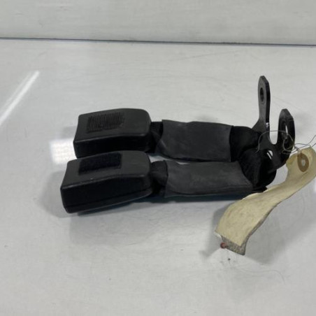 Attache ceinture arriere gauche MAZDA 2 1